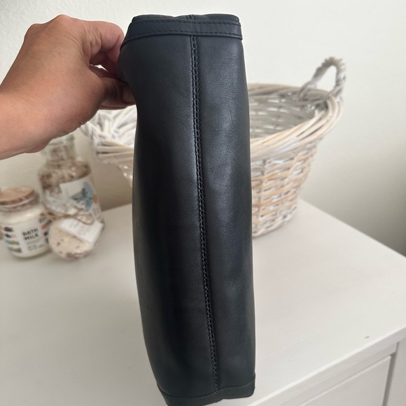 Authentic Celine Genuine Calfskin Leather Clutch with COA - Picture 6 of 10